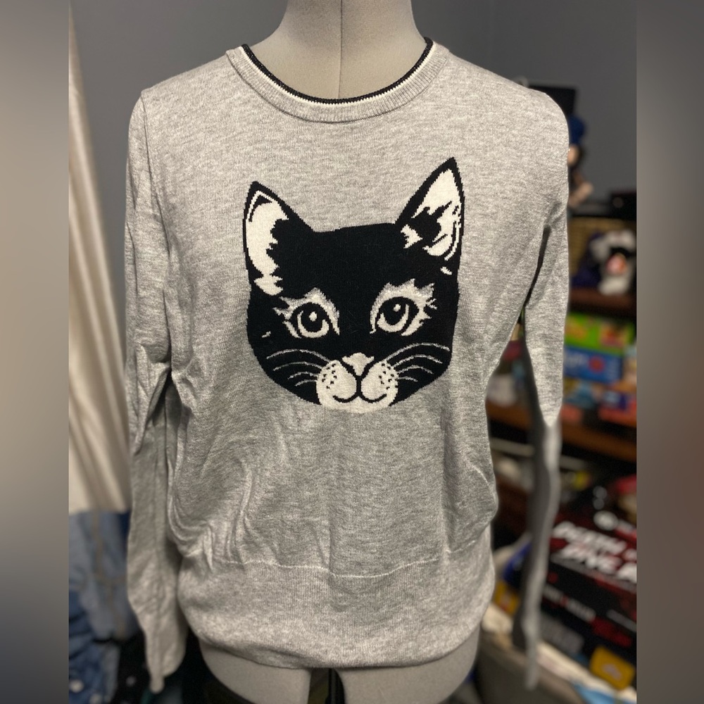 Grey GAP cat sweater size M
